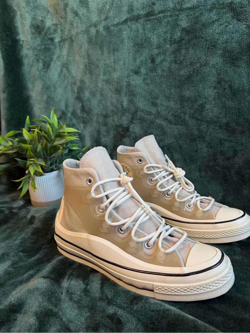 All Starr Converse High-Top Sneakers in Beige and White